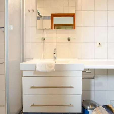 Vier-jahreszeiten-haus-i-wohnung-51 * Großenbrode